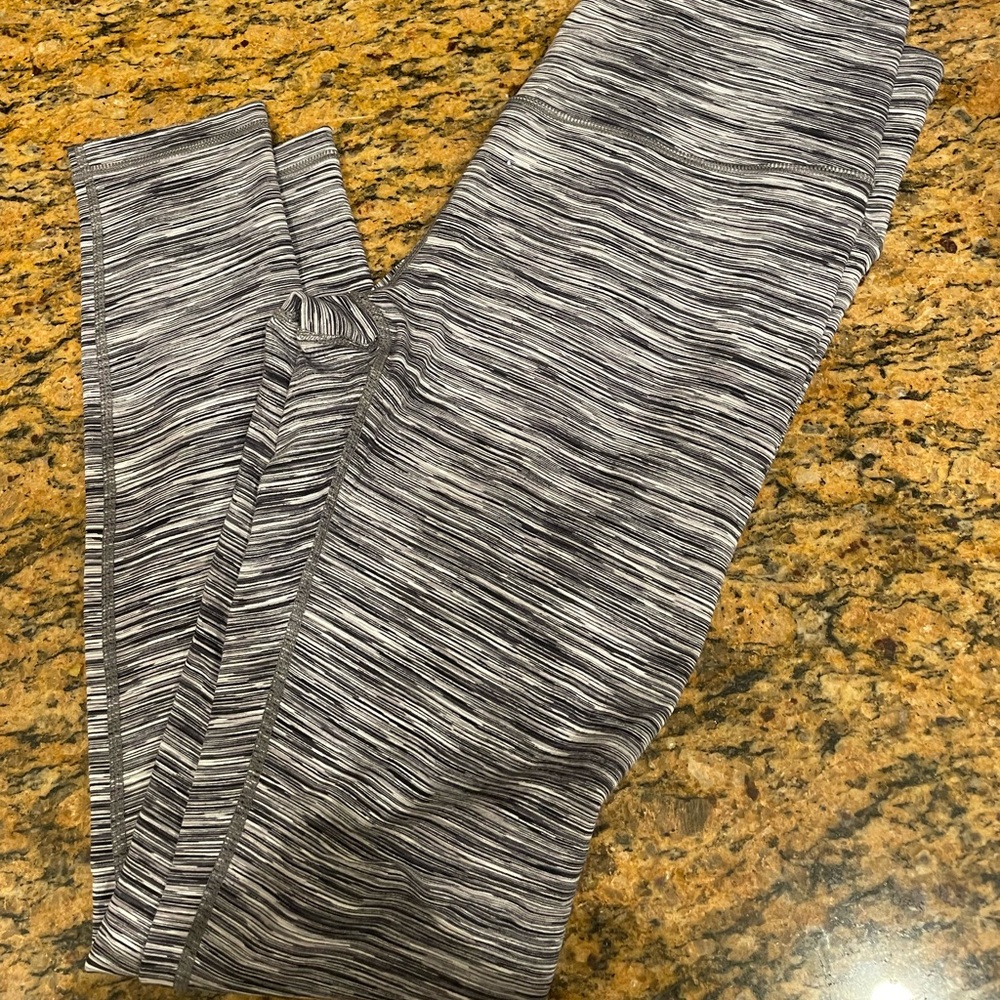 Zella leggings size Medium